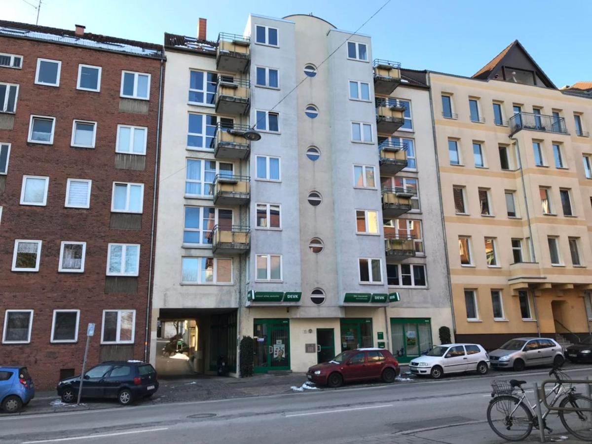 Wohlfuehlwohnung Im Zentrum Mit 24-7 Self Check-In, Wlan & Smart Tv Киль Экстерьер фото
